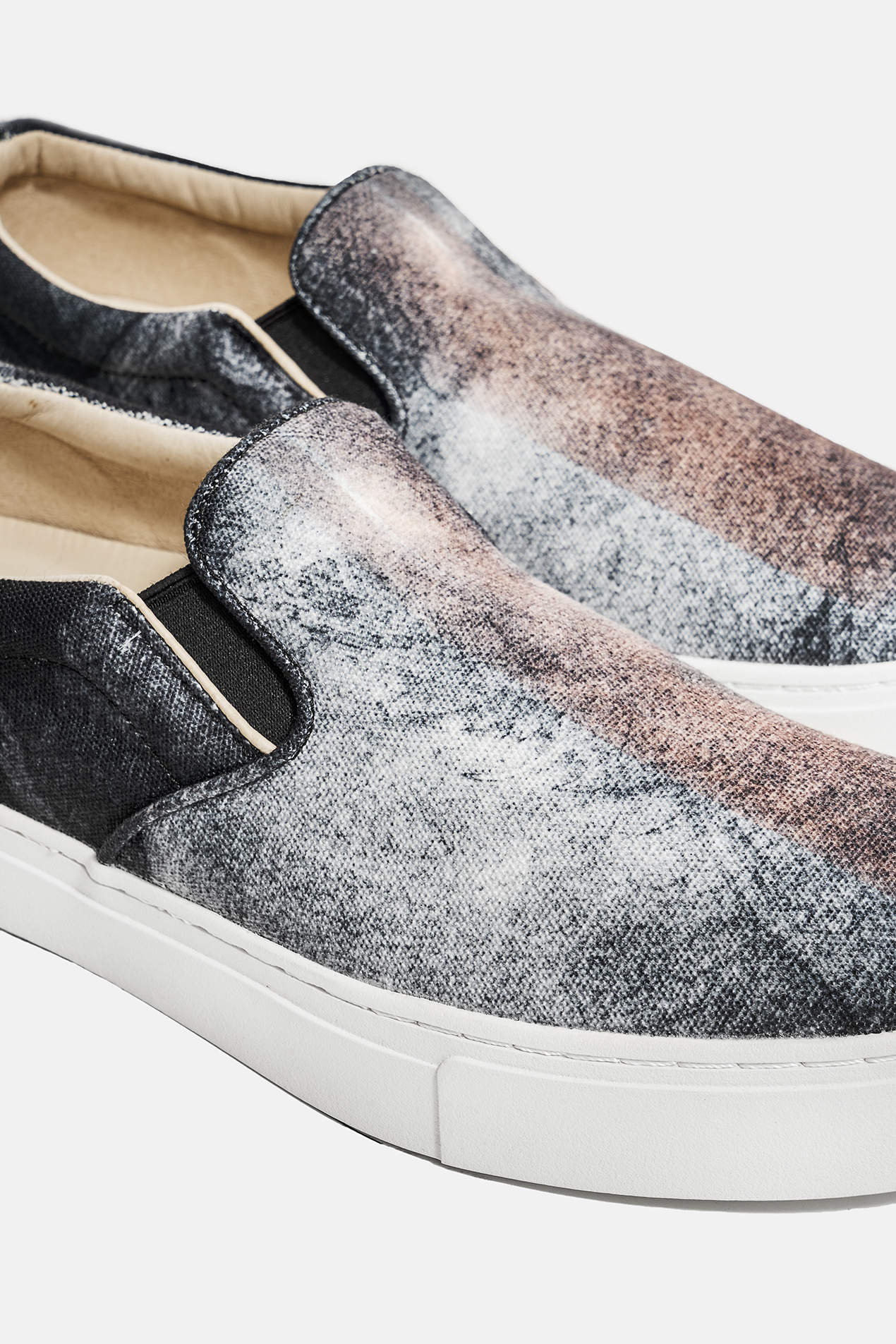 Vass Process Slip‑On Sneakers – Image 2